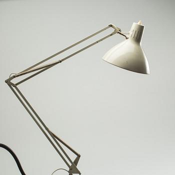 SKRIVBORDSLAMPA, Jacob Jacobsen, Modell L-1, Luxo, 1900-talets senare del.