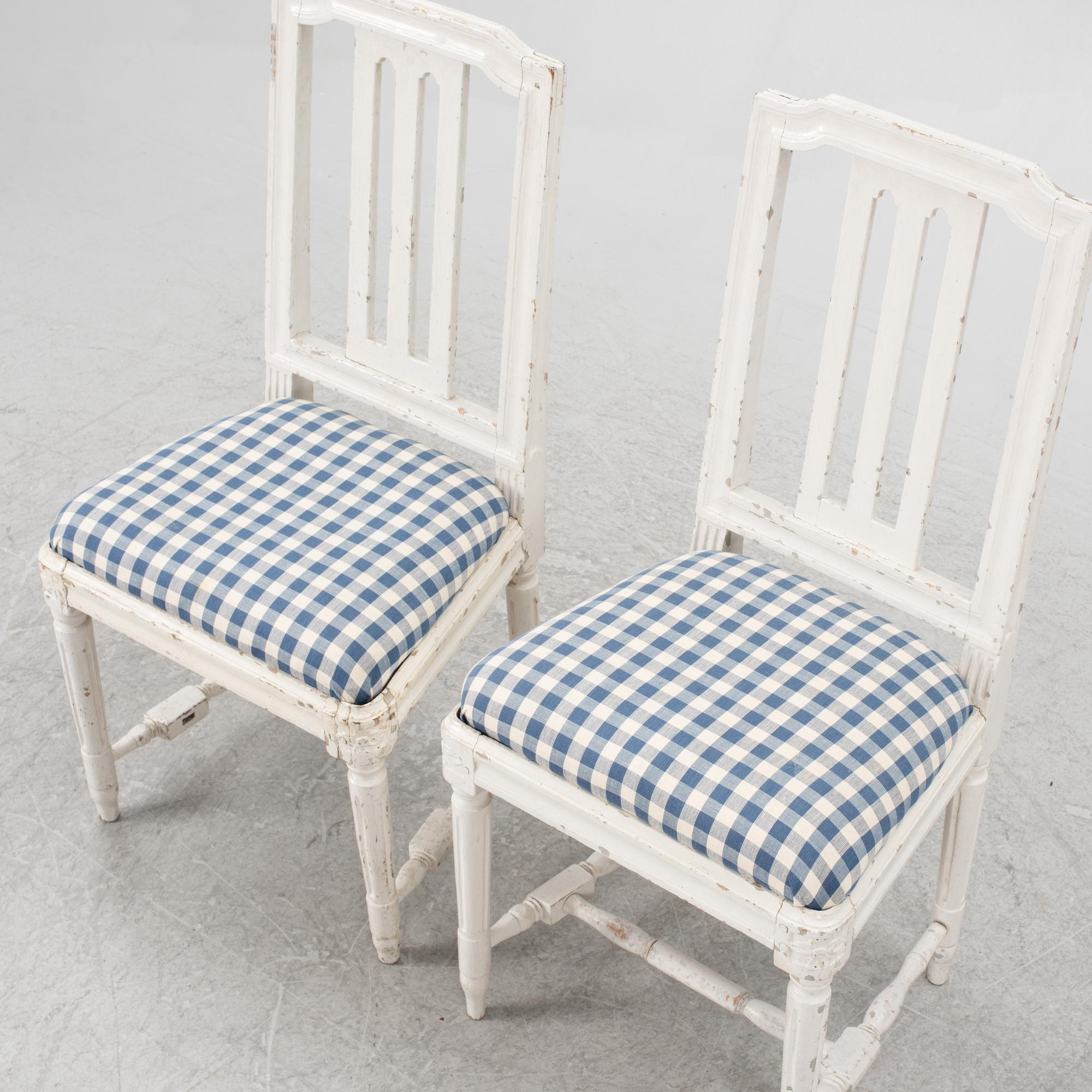 Stolar, ett par, sent 1700-tal. Gustavianska.