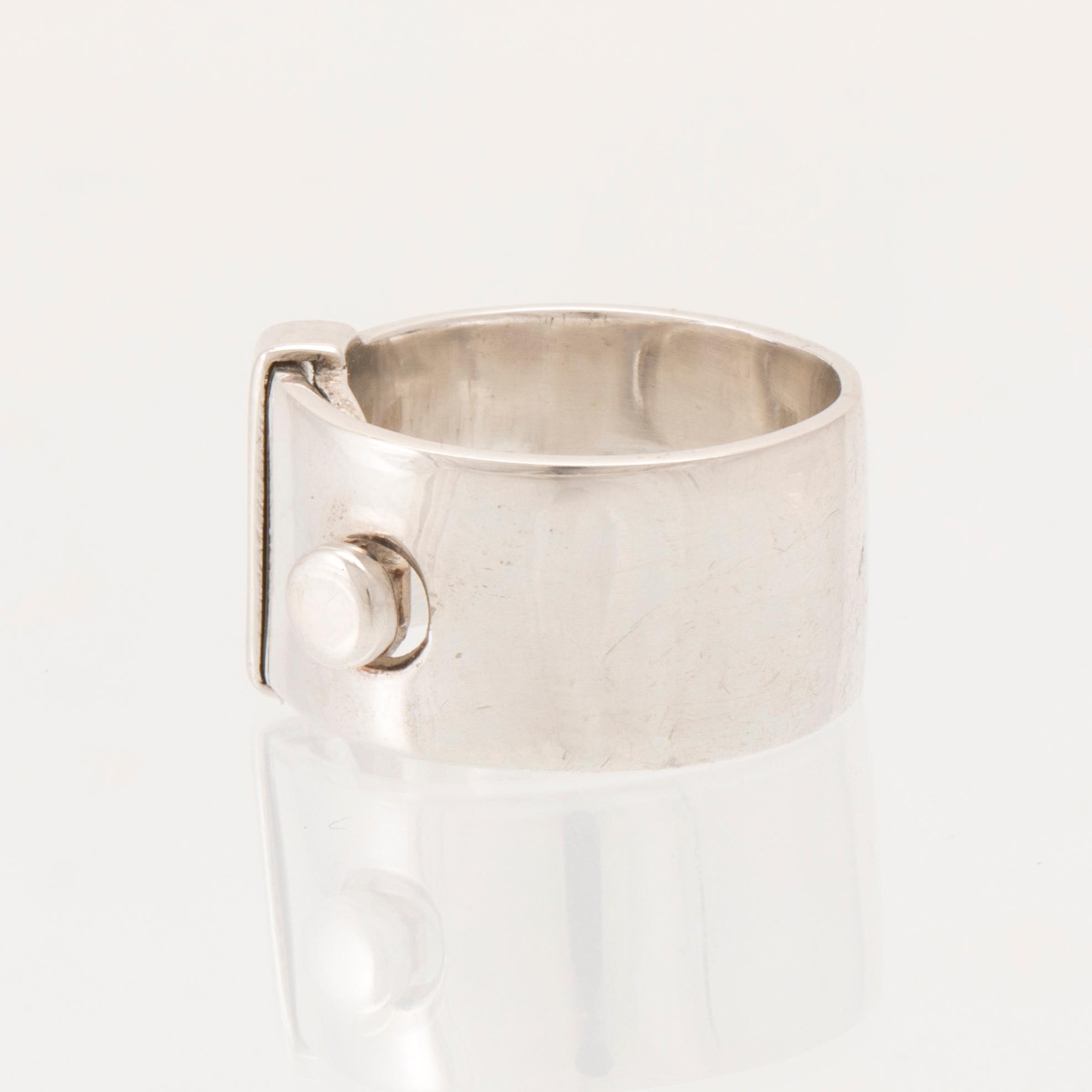 Vivianna Torun Bülow-Hübe, ring "Dot" silver 2013.