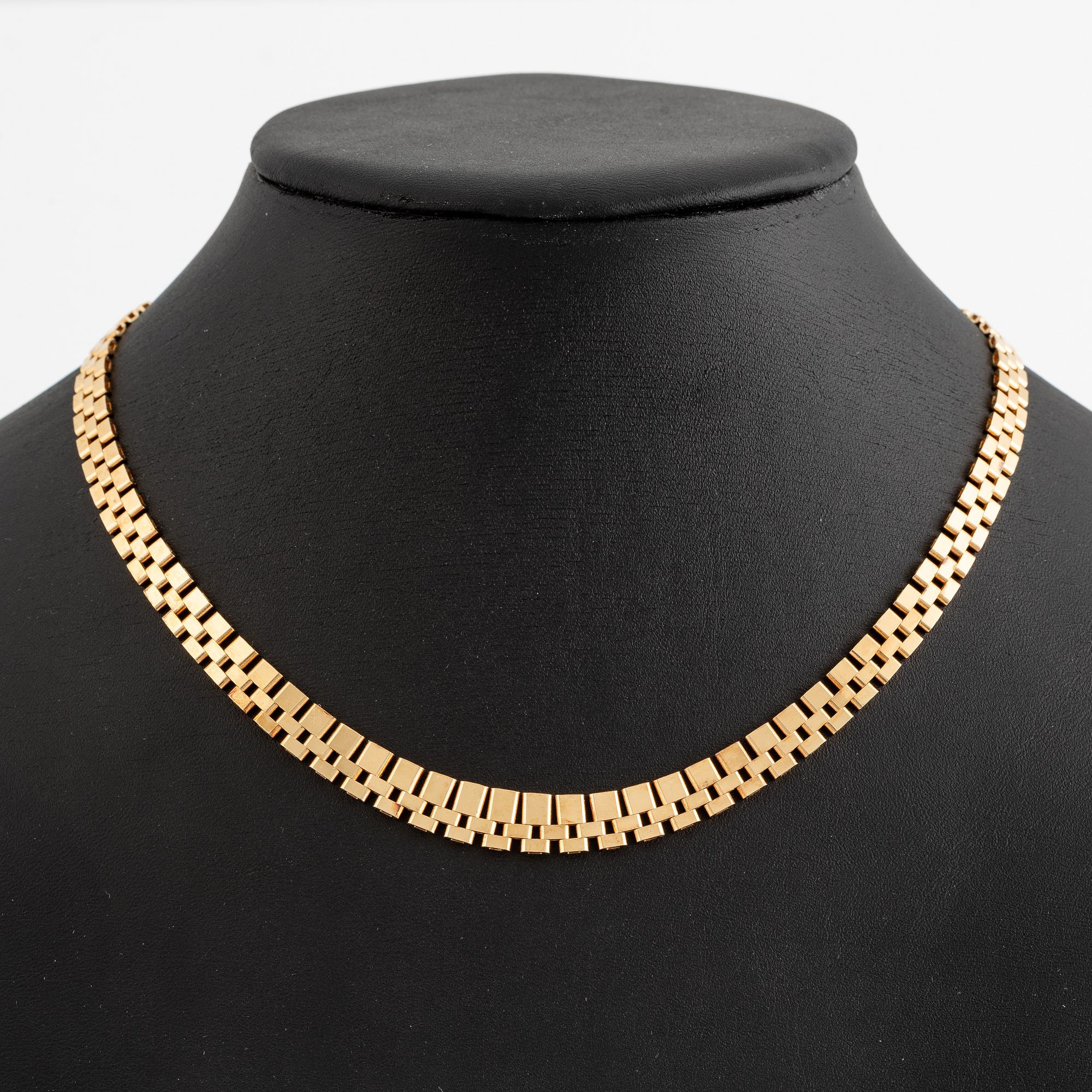 Necklace, 18K gold.