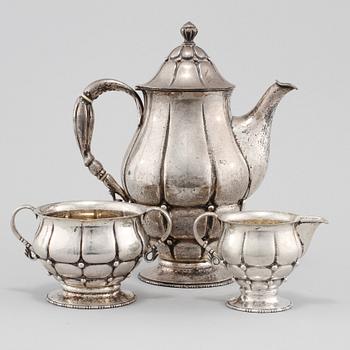 KAFFESERVIS, 3 delar, silver, Christian F Heise, Danmark, svenska importstämplar, K Andersson, 1920-tal. Tot vikt 992 g.