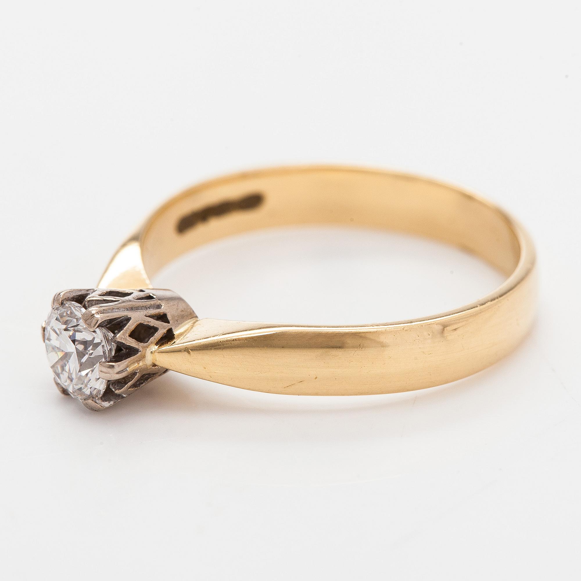 Ring, brilliant cut diamond 0.47 ct, 18K gold, Kultakeskus.