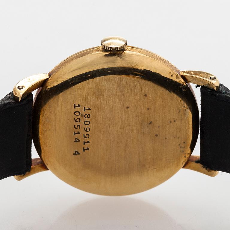 Universal Genève, wristwatch, 30 mm.