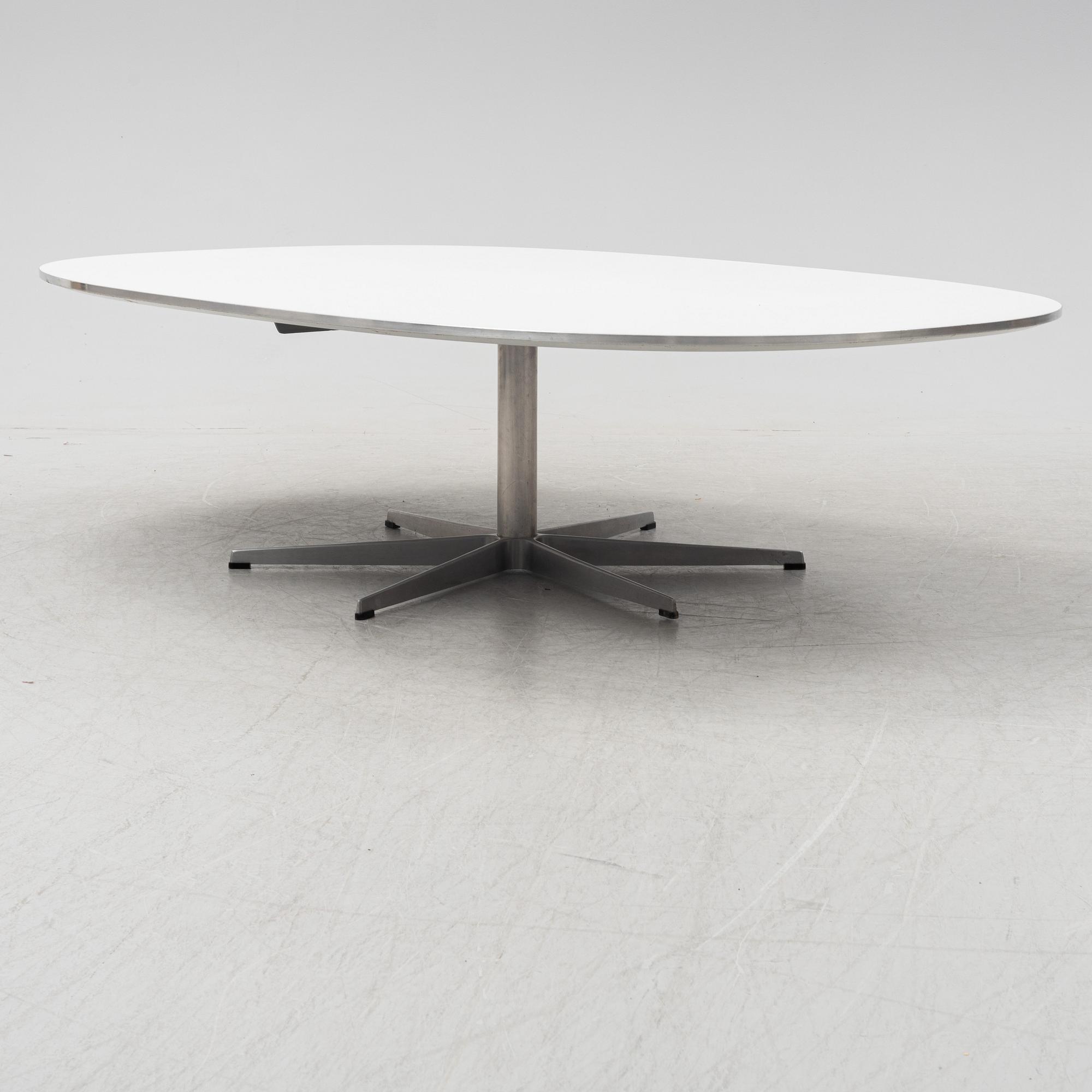 Bruno Mathsson & Piet Hein and Arne Jacobsen, a 'Superellips' coffee table, Fritz Hansen, Denmark, 1975.