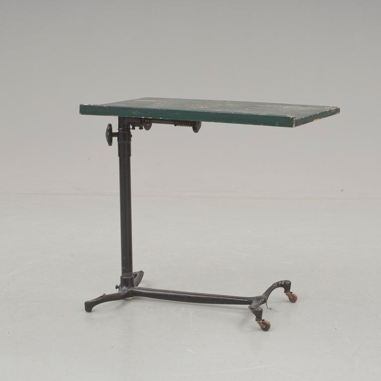 LÄSBORD, 1900-tal.