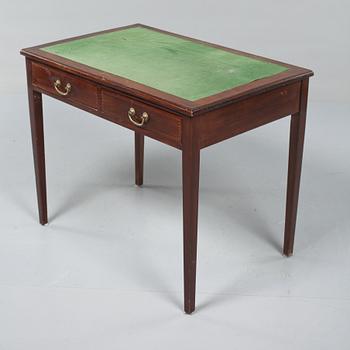 SKRIVBORD, 1900-talets första hälft.
