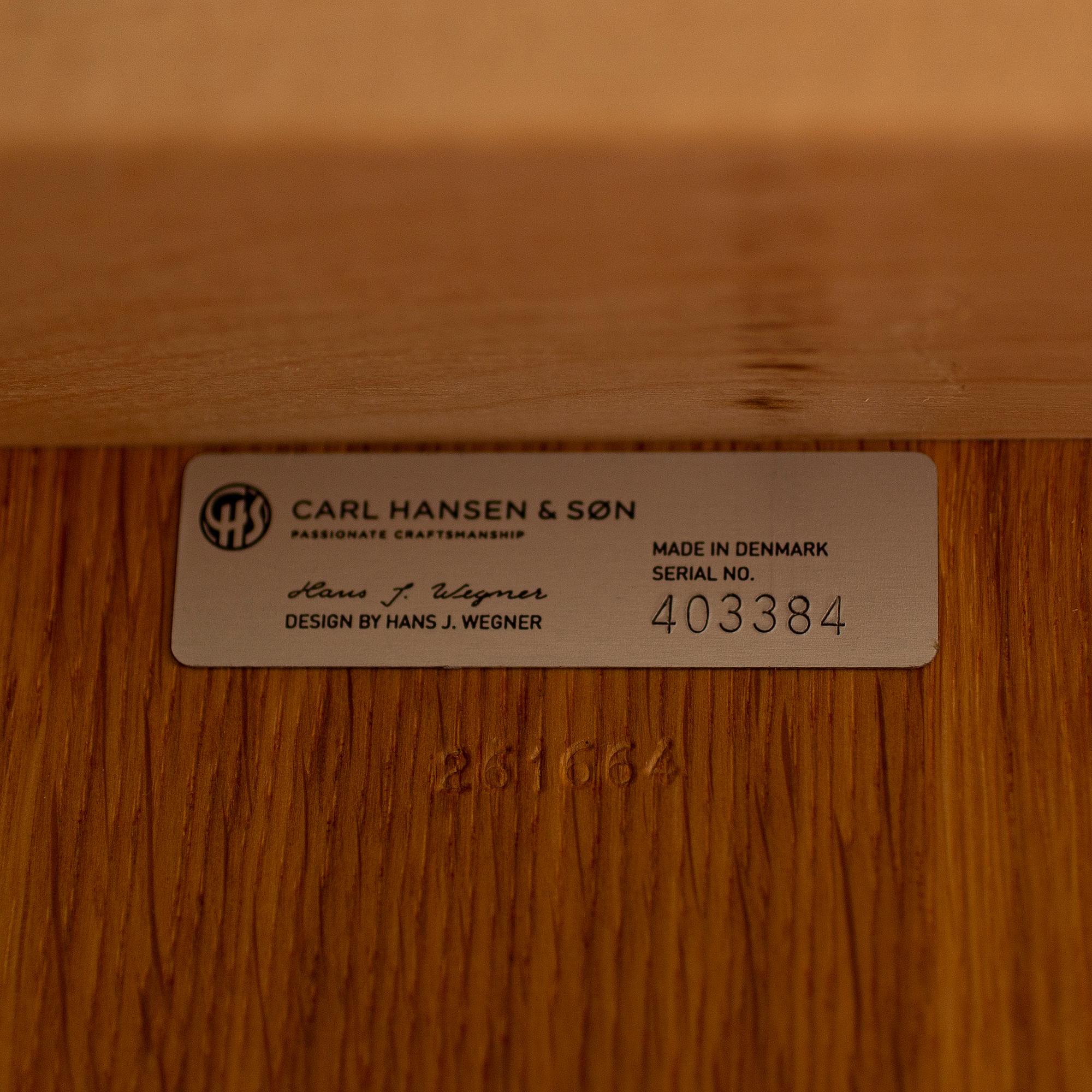 HANS J WEGNER, a oak dining table model CH339, Carl Hansen & Son, Denmark.
