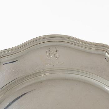 Fat, 2 st, silver, rokokostil, bl.a. Silvervarufabriken F D Erlandsson, Kristianstad 1926.
