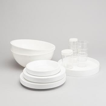 GUZZINI PICNIC BALL SET. ITALY.