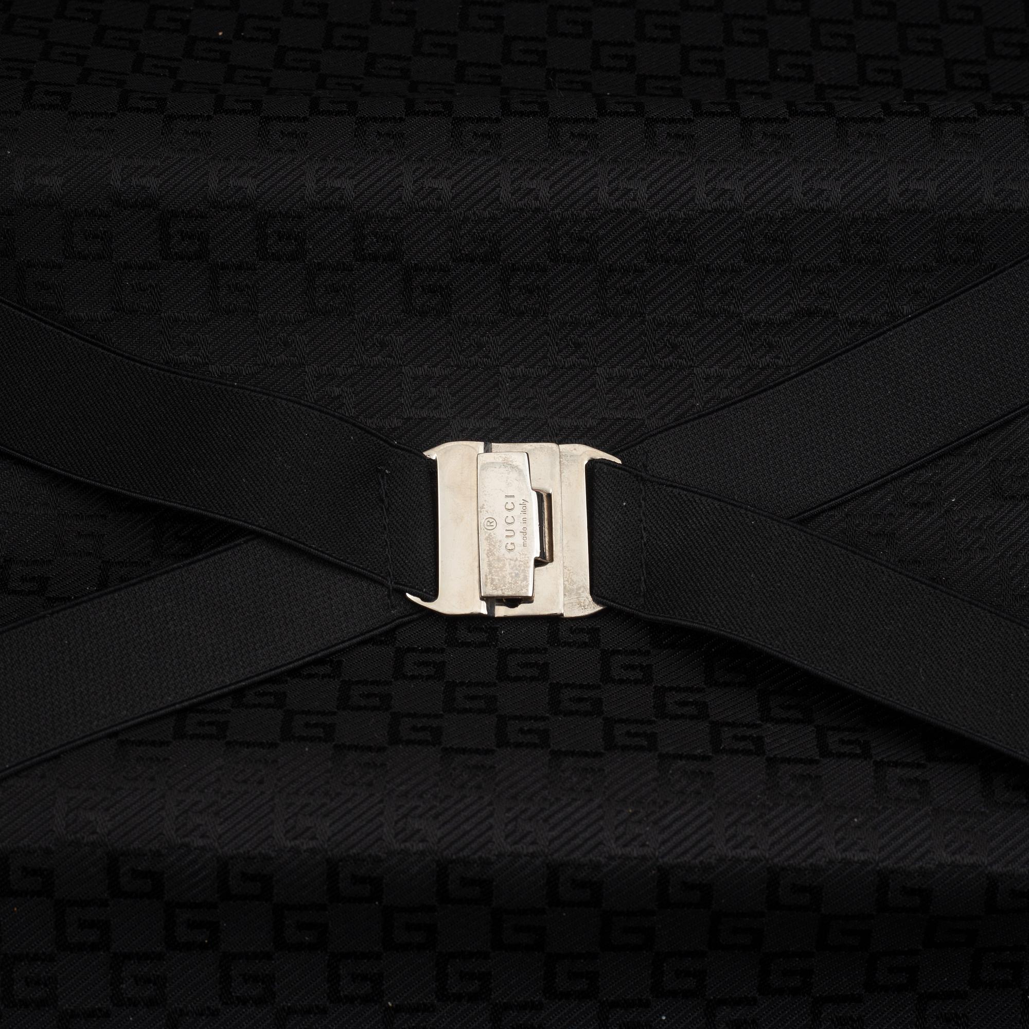 Gucci, suitcase/cabin bag.