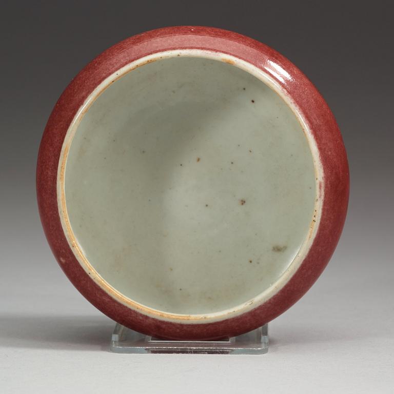 A sang de boef glazed brush washer, late Qing dynasty (1644-1912), with Kangxi six character mark.