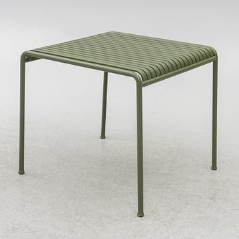 Ronan & Erwan Bouroullec, trädgårdsbord, "Palissade", för Hay.