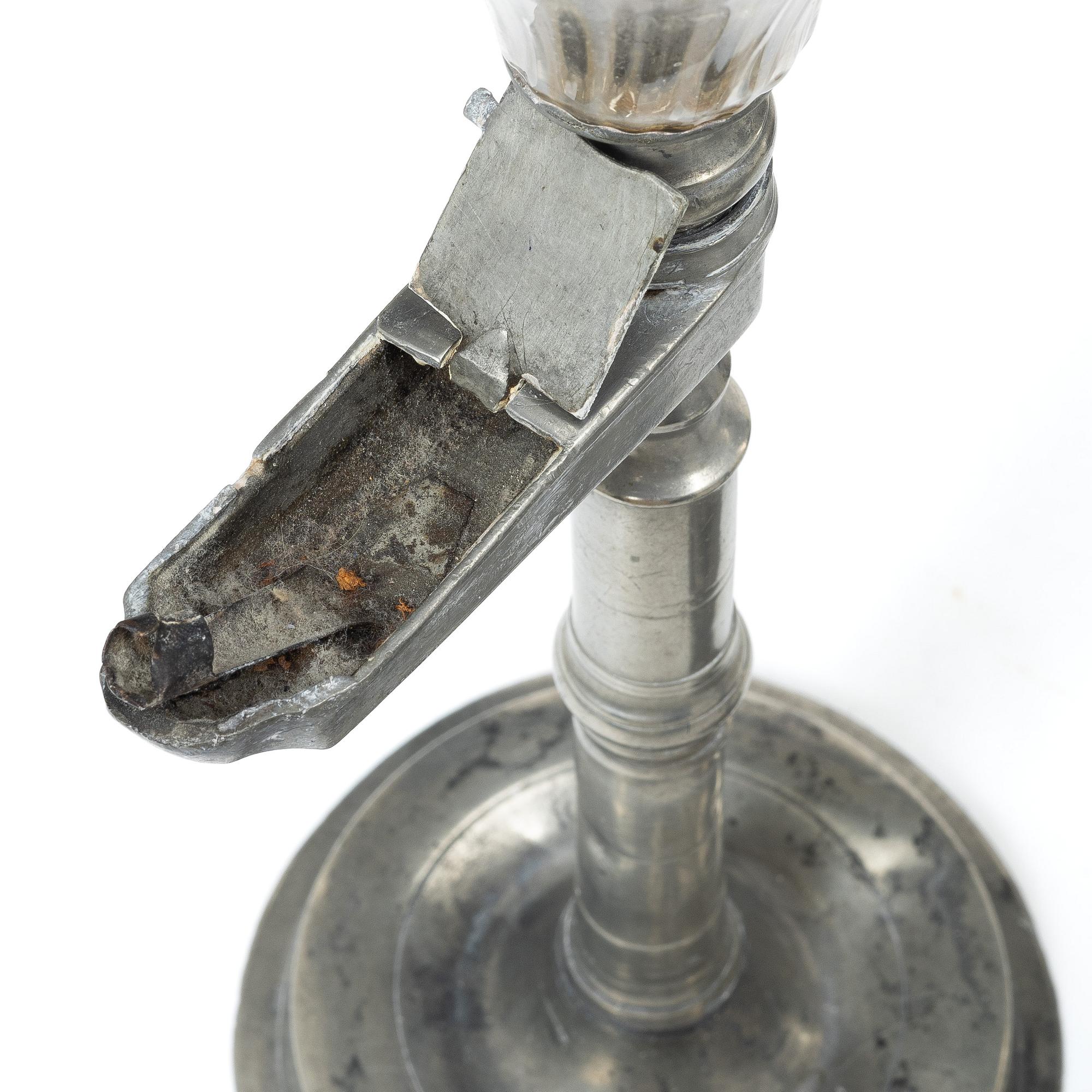 Oillamps, two similar, 19th century.