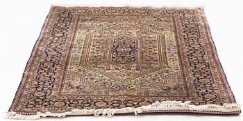 Carpet, silk, ca 160 x 95 cm.