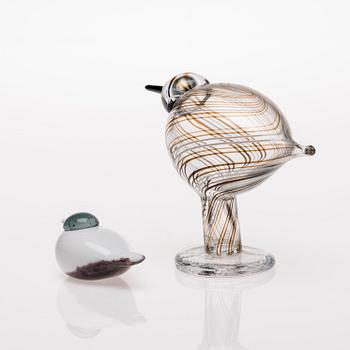 FIGURINER, 2 st, glas, signerade O. Toikka Nuutajärvi.