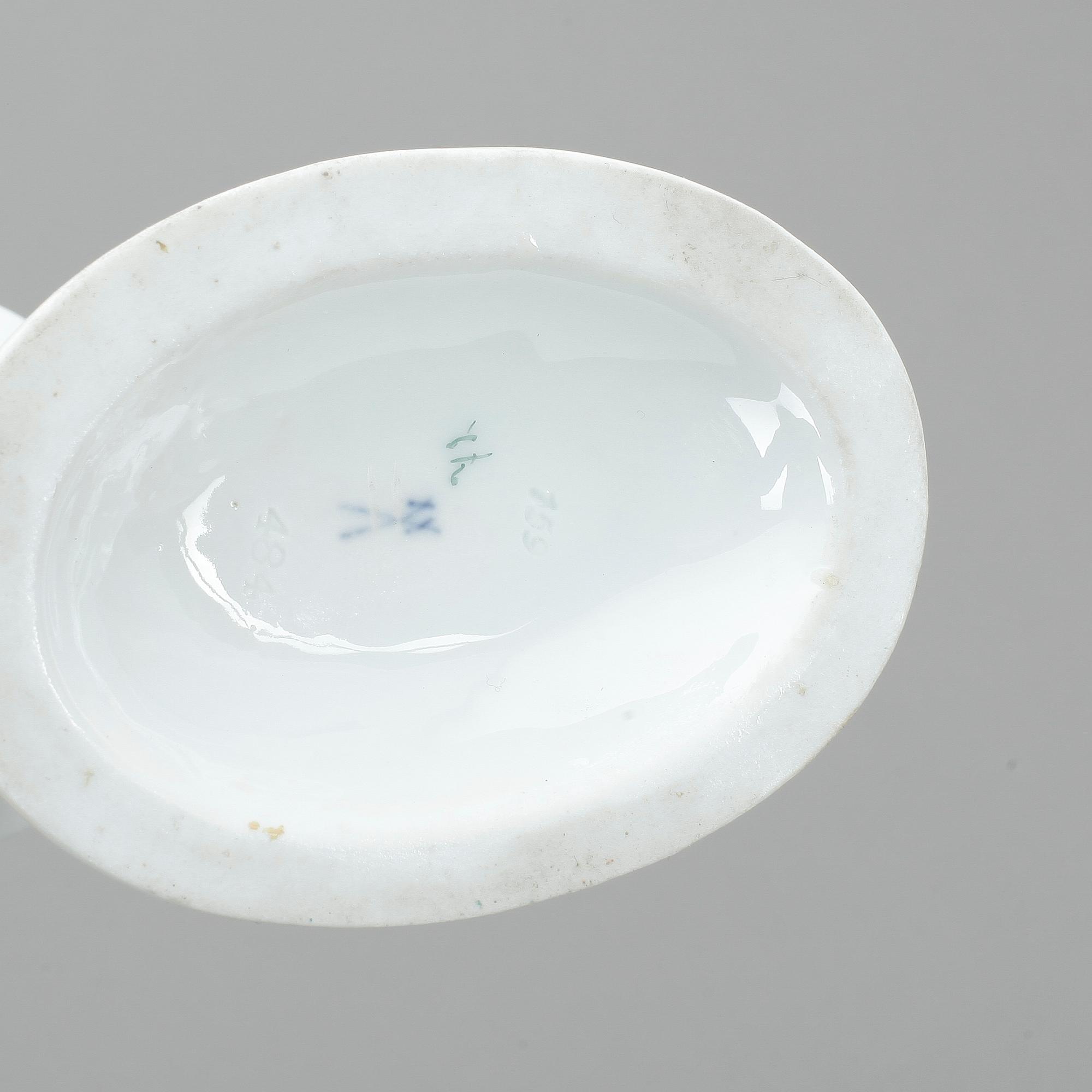TEKOPPAR samt LJUSSTAKAR, 8 +2, porslin, Meissen, Tyskland, 1900-tal.