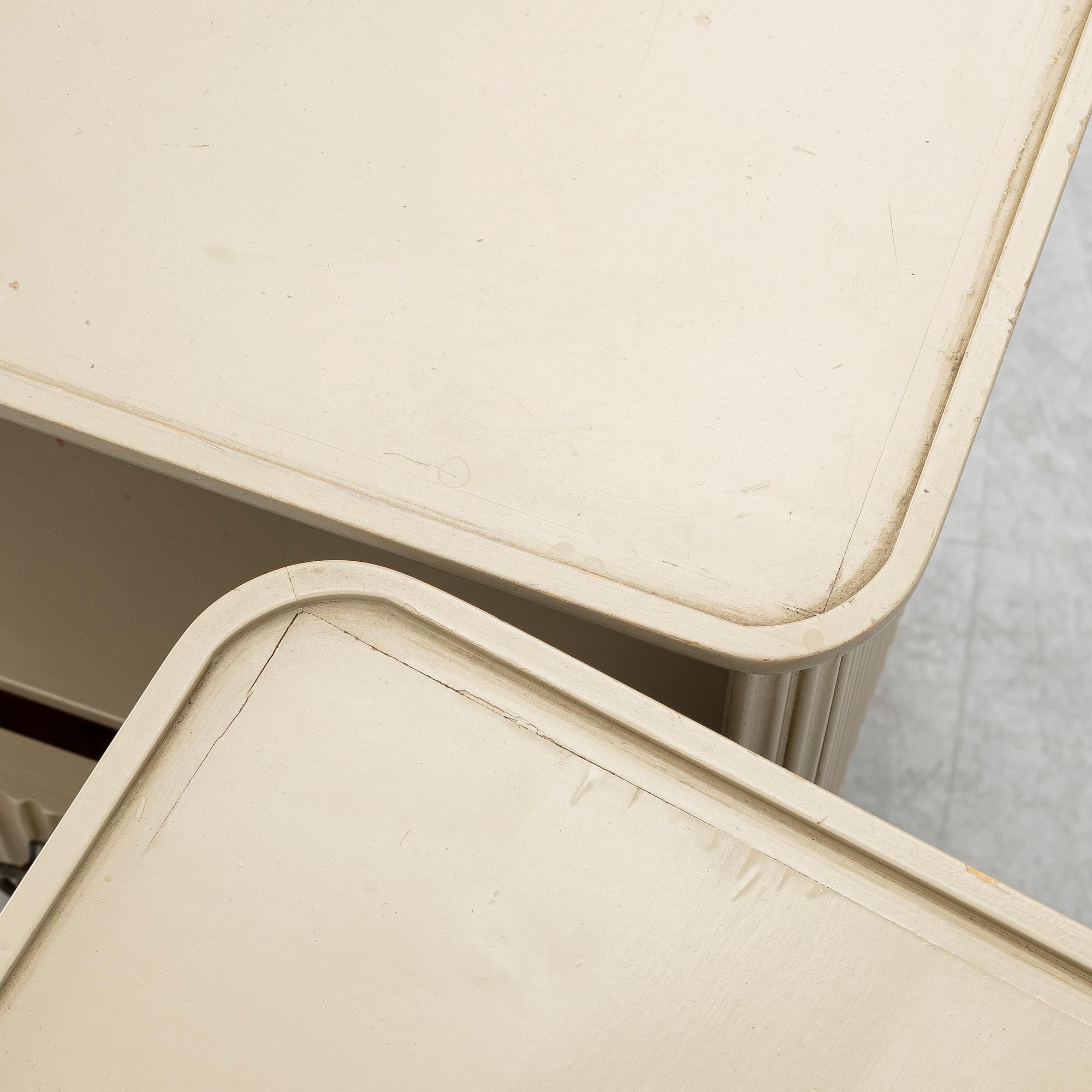 Nattygsbord, ett par, 1940/50-tal.