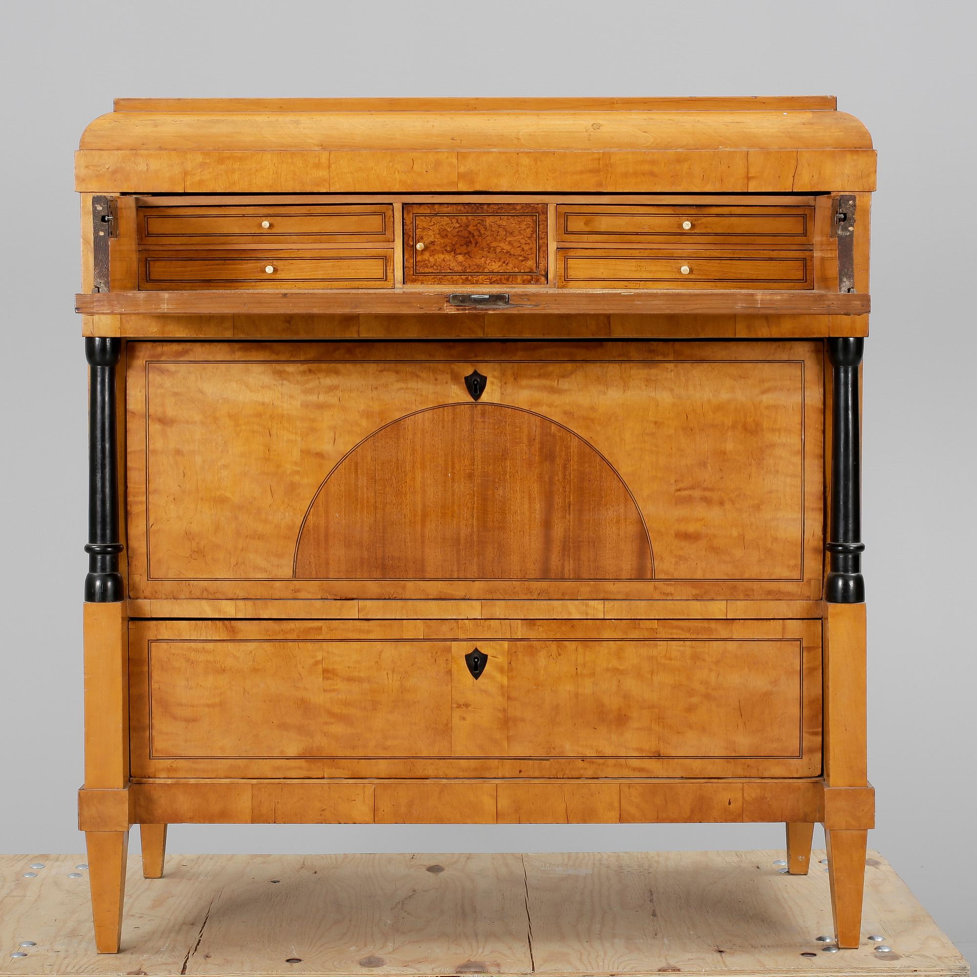 SKRIVBYRÅ, Karl Johan, 1800-talets första hälft.