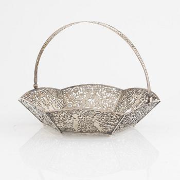 A Swedish silver bowl, mark of Guldsmedsaktiebolaget (GAB), Stockholm 1899.