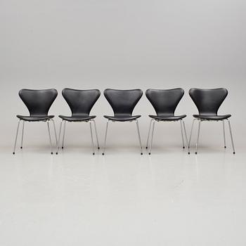 ARNE JACOBSEN, stolar, 5 stycken, "Sjuan", Fritz Hansen, 1900/2000-tal.