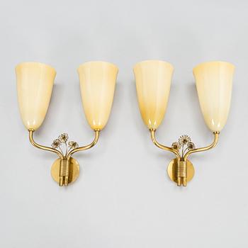 Paavo Tynell, a pair of mid-20th-century '9446' wall lights for Taito.