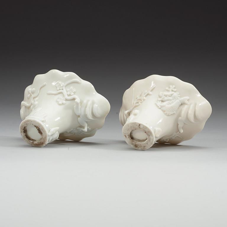 Two blanc de chine libation cups, Qing dynasty, Kangxi (1662-1722).