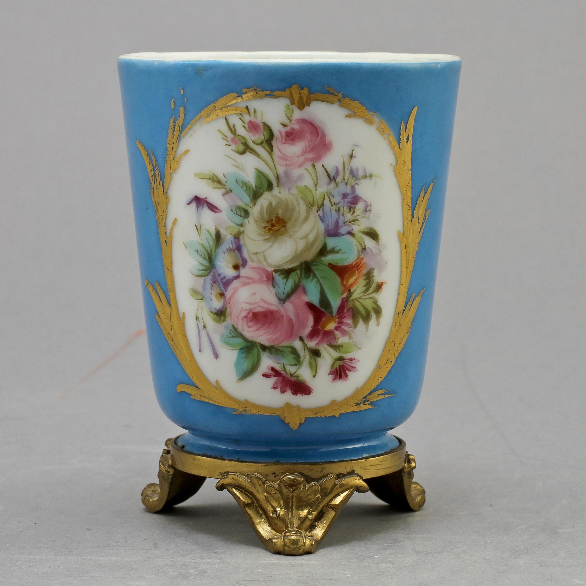 VAS, Sevrés-liknande märke, 1800-tal.