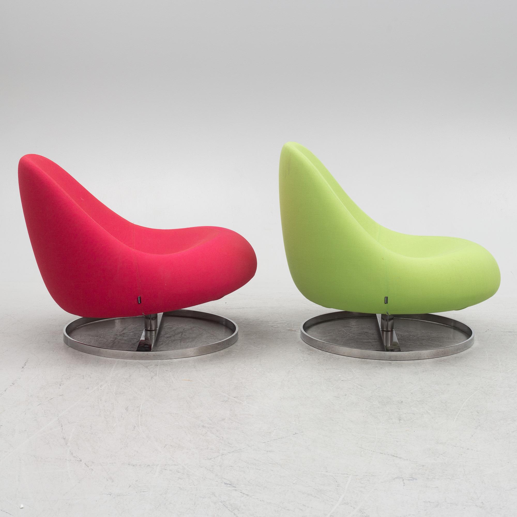Anders Hjelm, fåtöljer, ett par, ”Flow”, Johanson Design, Markaryd.