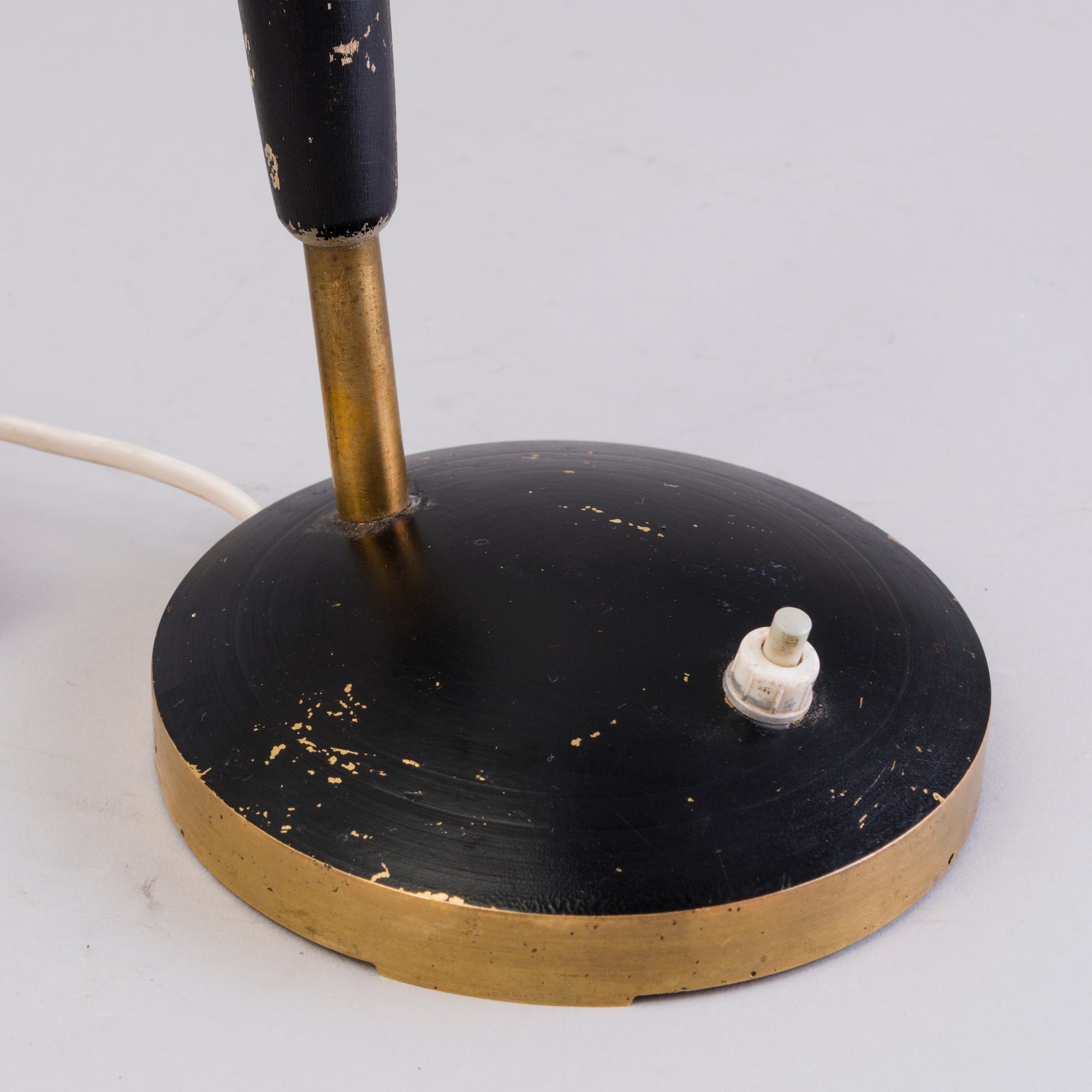 A 1930's Derman 'TP5' table lamp AEG.