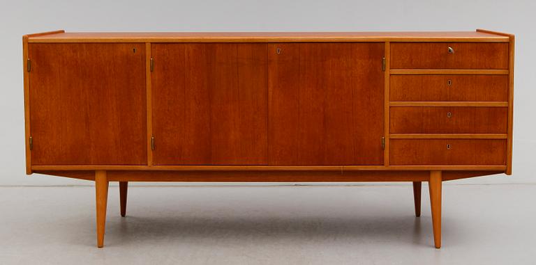 SIDEBOARD, 1900-talets andra hälft.