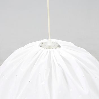 Tore Ahlsén, taklampa, "Pia-lampan", Gärsnäs.