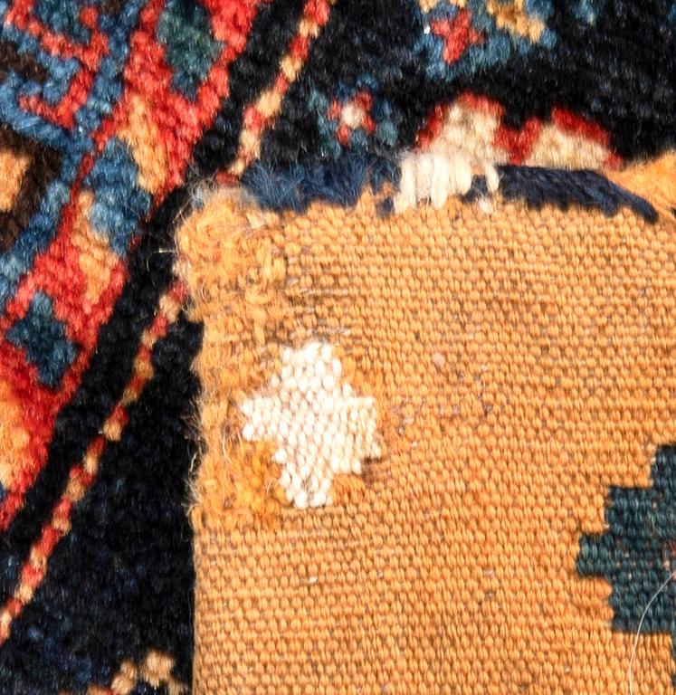 Bg   Kashgai chante old 31x31cm.