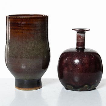 Carl-Harry Stålhane, two stoneware vases and a bowl, Designhuset, Lidköping.