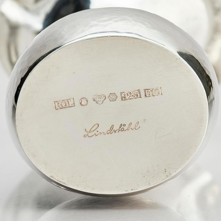 a sterling silver vase, Stockholm 1978.