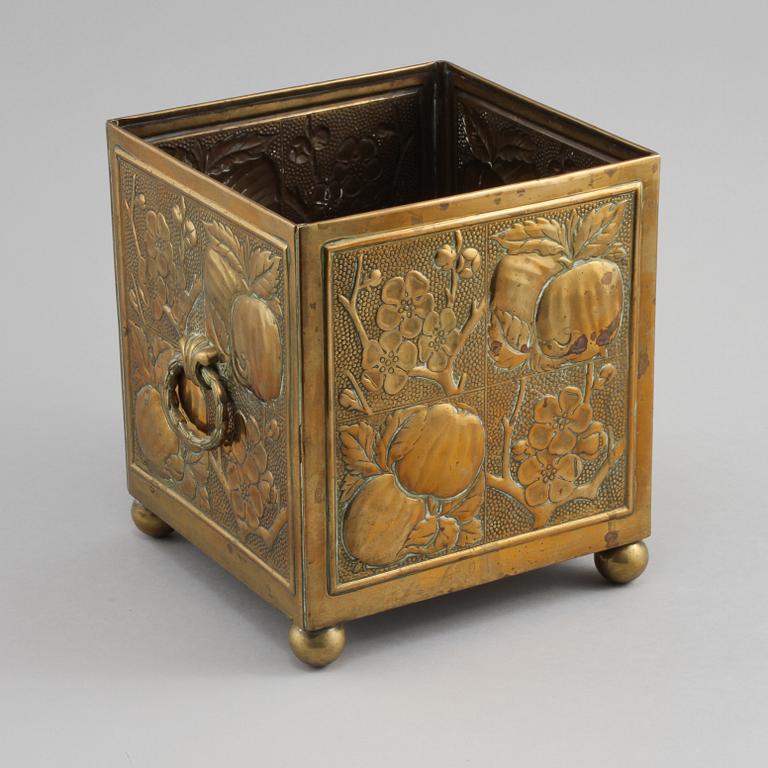 YTTERFODER, mässing, tidigt 1900-tal.