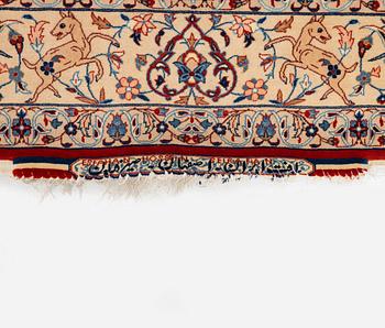 A semi-antique rug, Central Persia, signed (Hosien) Seirafian, c. 166 x 117 cm.