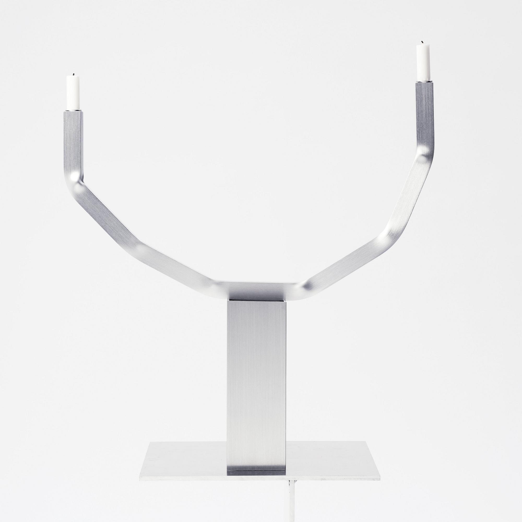 David Taylor, a unique candle holder, "Alu", 2022.