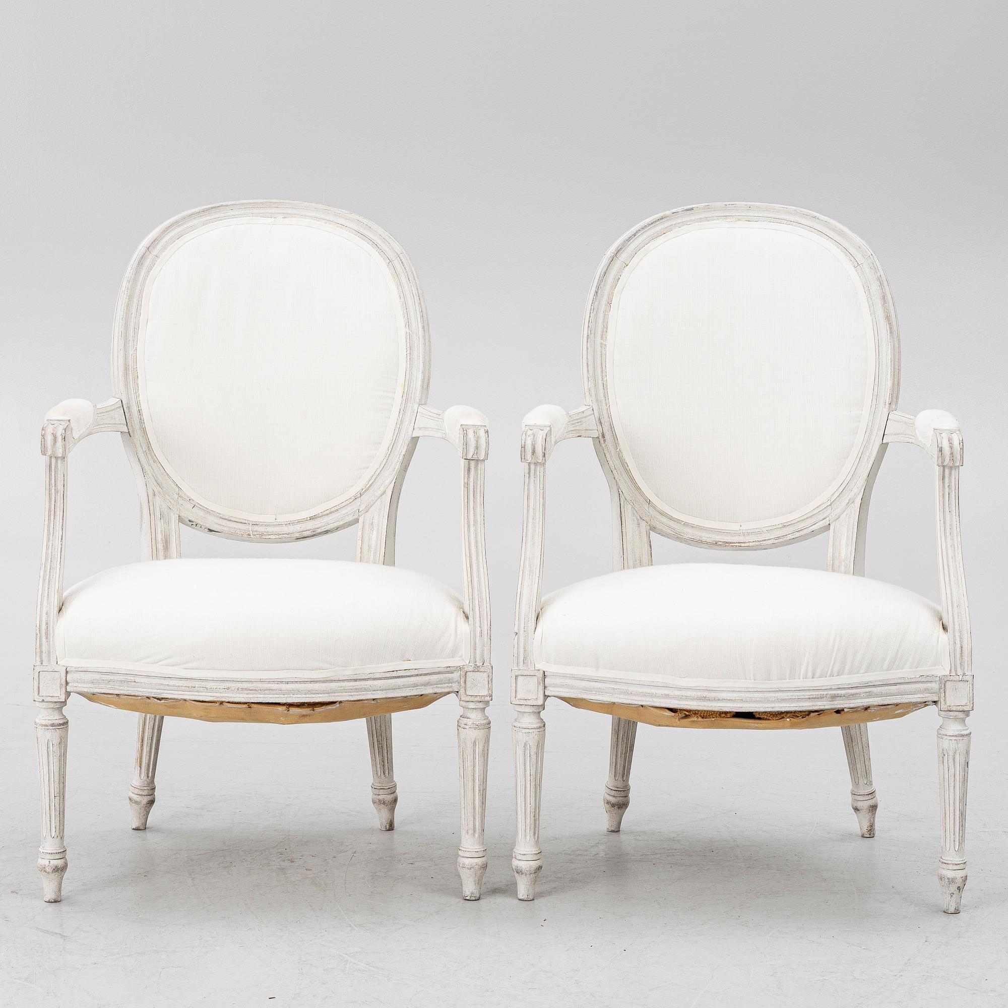 Armchairs, a pair, Gustavian style, 20th century.