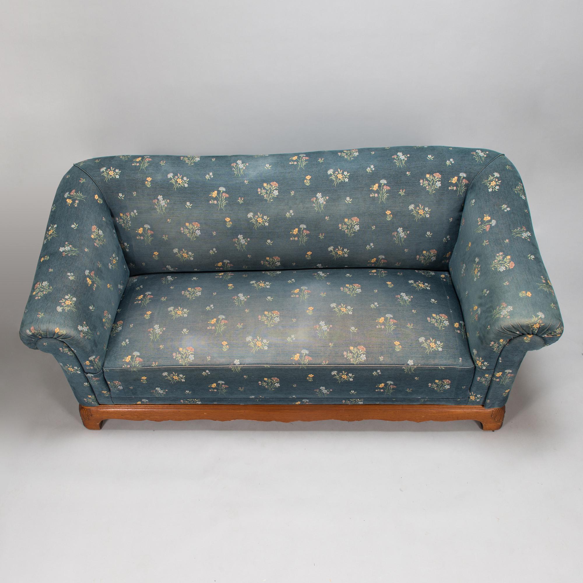 A 1920's sofa.