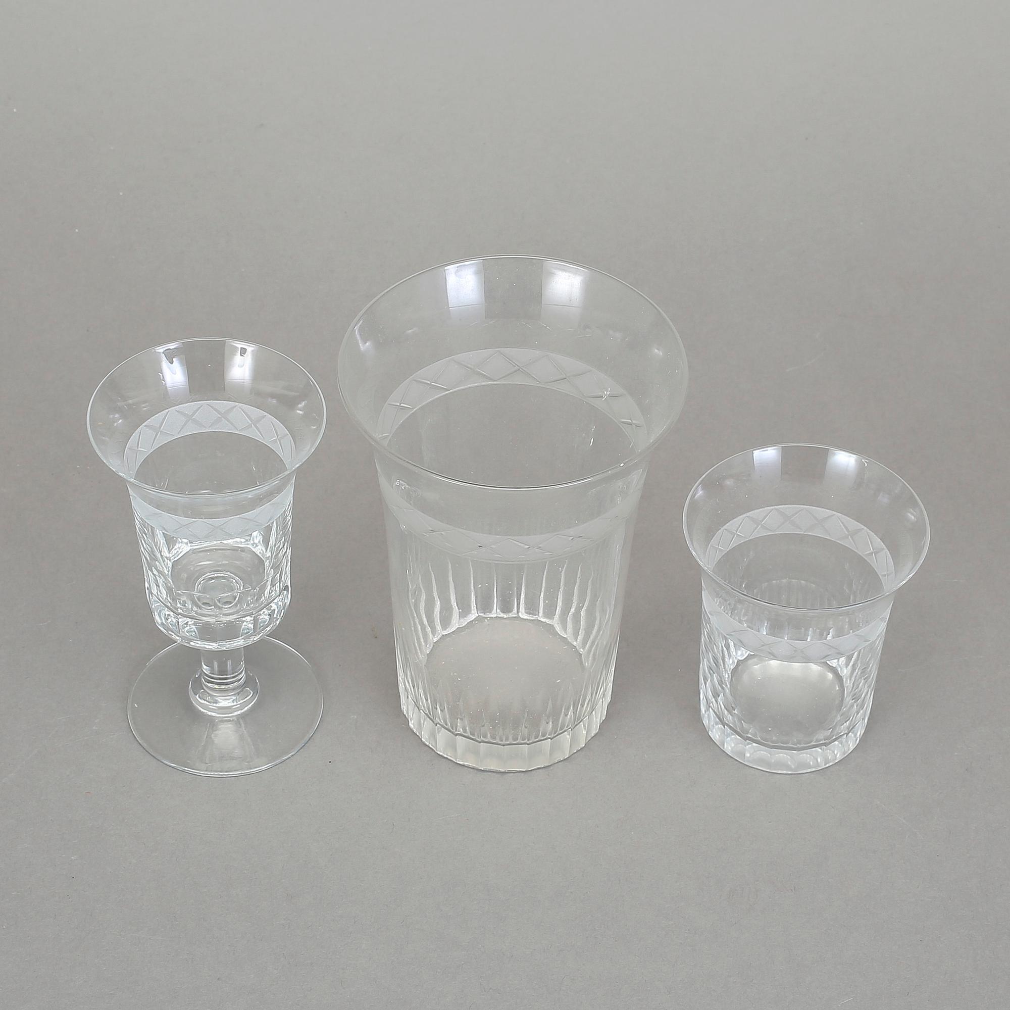 GLASSERVISDELAR, 20 st, Gerda Strömberg, Eda Glasbruk, 1930-tal.