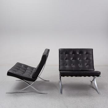 Ludwig Mies van de Rohe, fåtöljer, ett par, "Barcelona", Knoll.