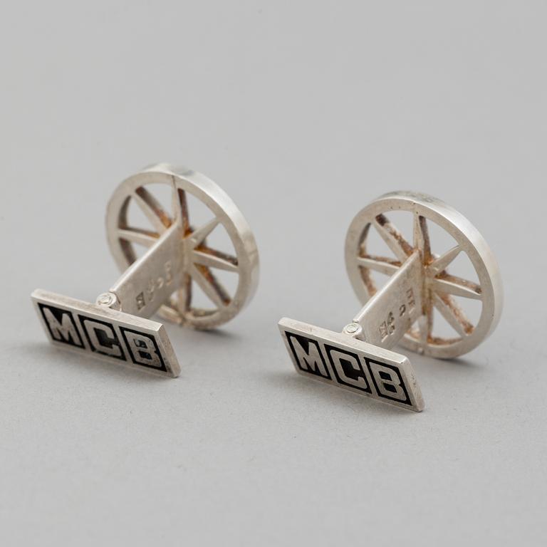 A pair of silver cufflinks by Rolf Karlsson, Enköping, 1974.