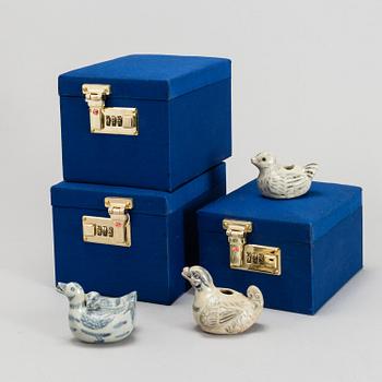 A set of three blue and white brush washers, Sout East Asia, 16th/17th Century.