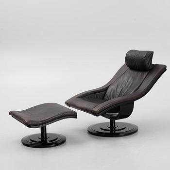 Takashi Okamura & Erik Marquardsen, a "Wave" armchair with ottoman, Nelo, 1970's.