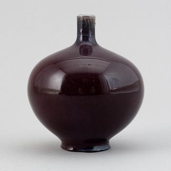 Berndt Friberg, a signed stoneware vase, Gustavsberg 1979.