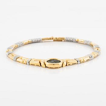 A Bulgari necklace "Monete" in 18K gold with an ancient coin.