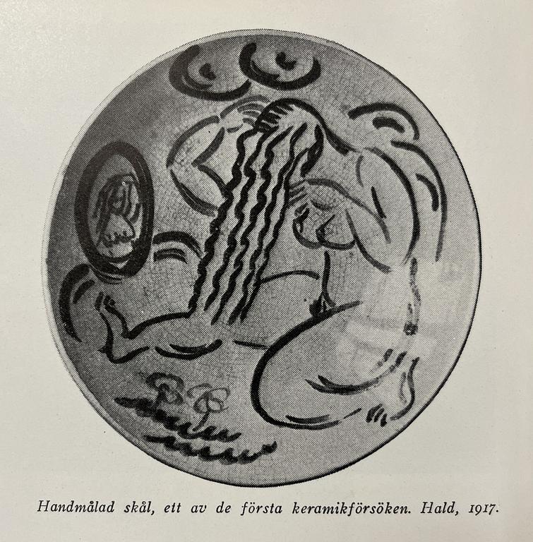 Edward Hald, an early ceramic bowl, studio work, Stockholm, 1917.