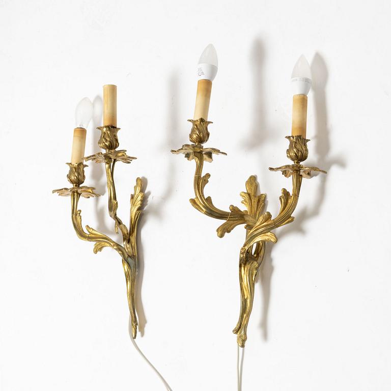 A pair of wall lights, Louis XV style, early 20th Century.