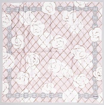 CHANEL, SIDENSCARFAR, 2 st.