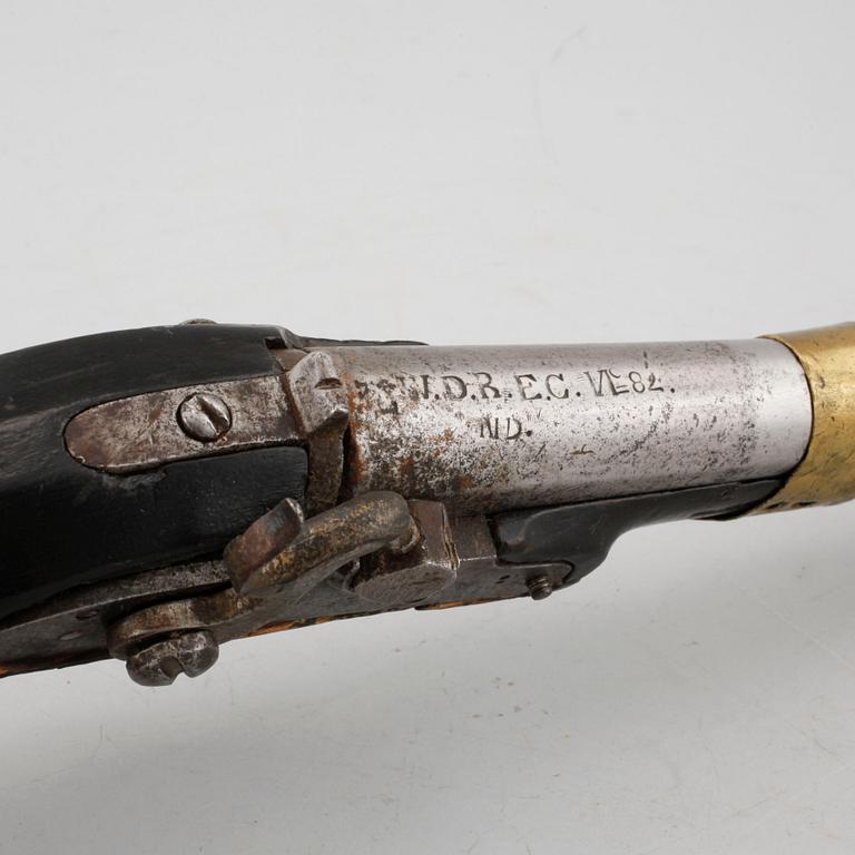 A percussion gun, first half of the 19th century.
